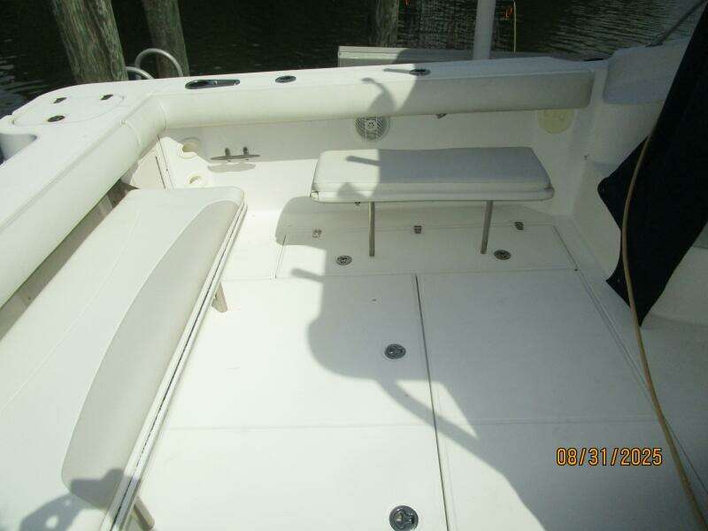 31' Boston Whaler cockpit port