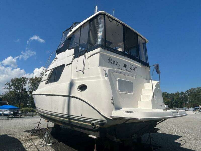 2000 Silverton 352 Motor Yacht