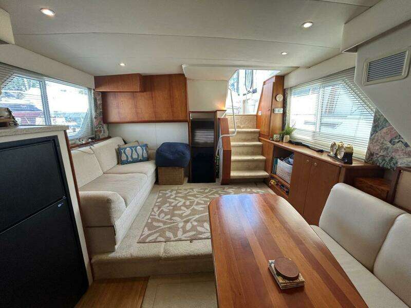 2000 Silverton 352 Motor Yacht