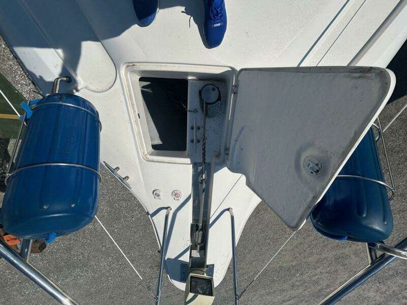 2000 Silverton 352 Motor Yacht