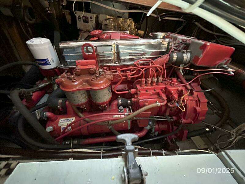 40' Nauticat auxiliary1