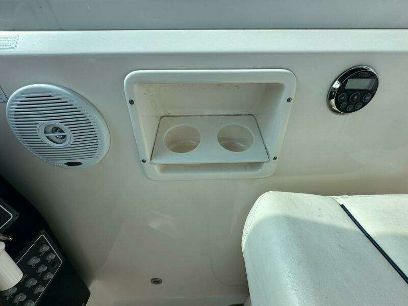 2006 Tiara Yachts 29 Coronet