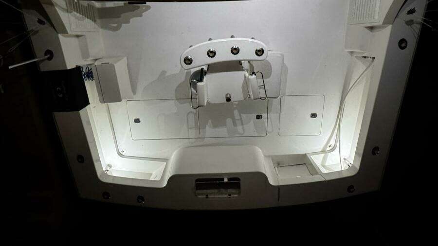 2002 Cavileer 48 Flybridge Sportfisherman