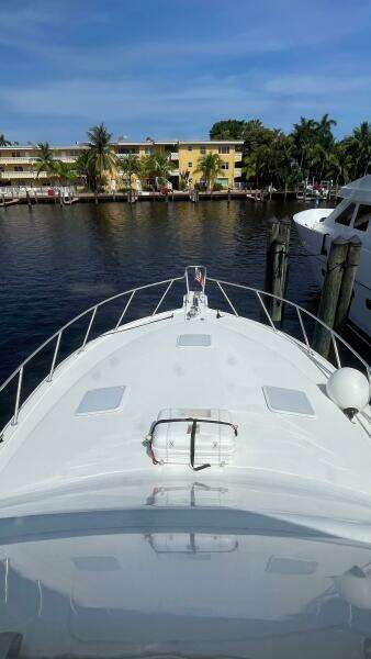 2002 Cavileer 48 Flybridge Sportfisherman