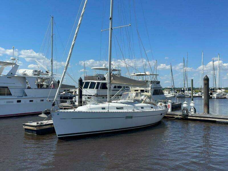 2001 Beneteau 361