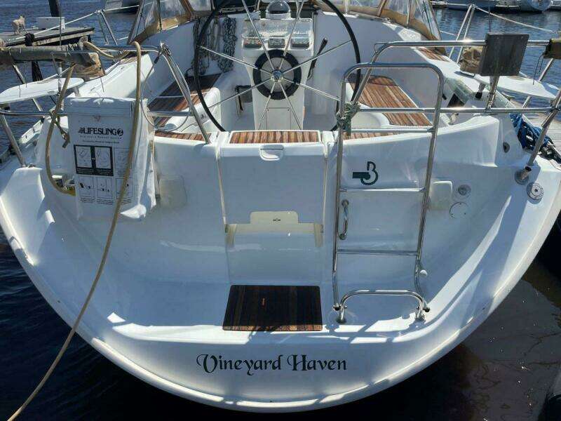 2001 Beneteau 361