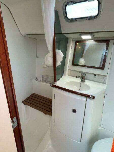 2001 Beneteau 361