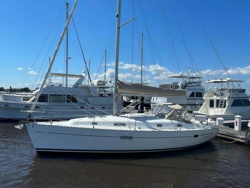 2001 Beneteau 361