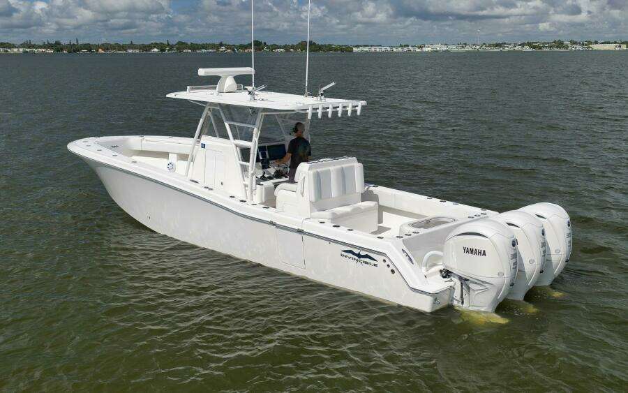 2018 Invincible 36 Open Fisherman