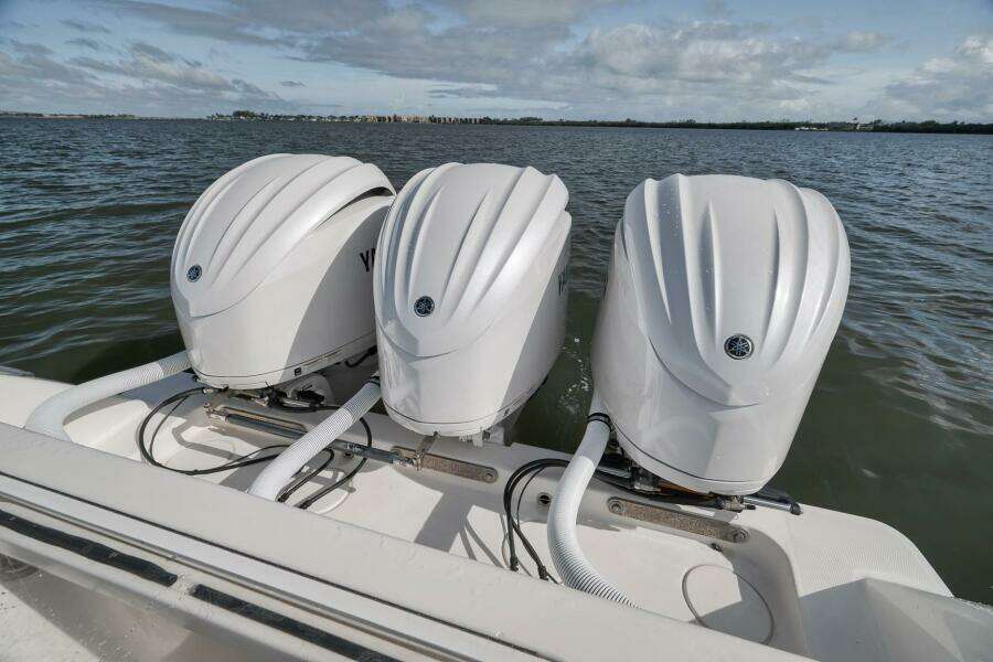 2018 Invincible 36 Open Fisherman