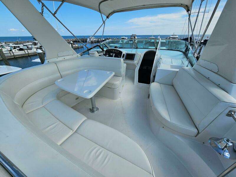 1999 Carver 530 Voyager Pilothouse