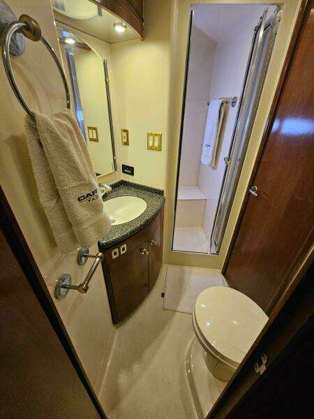 1999 Carver 530 Voyager Pilothouse