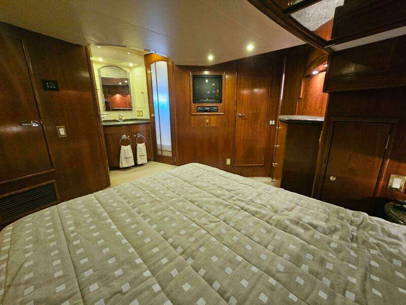 1999 Carver 530 Voyager Pilothouse