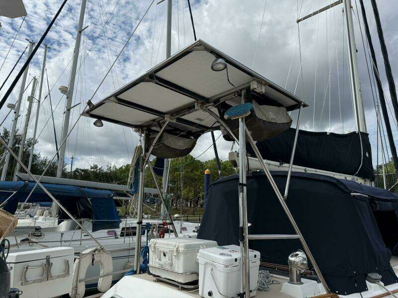 1988 Catalina Morgan 44 Center Cockpit