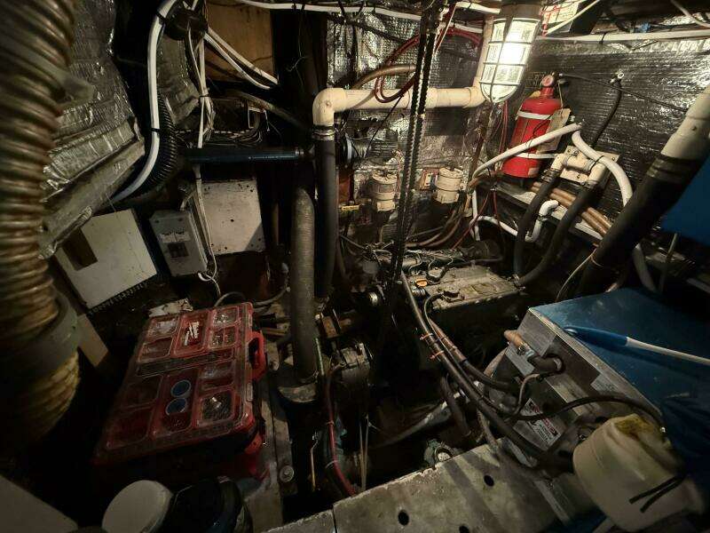 1988 Catalina Morgan 44 Center Cockpit