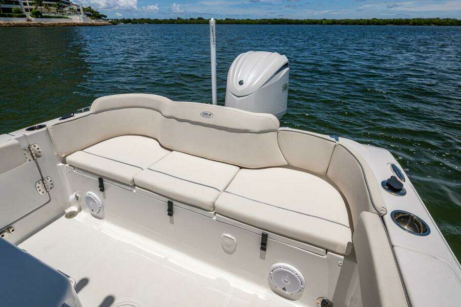 2024 Sea Hunt 239 SE