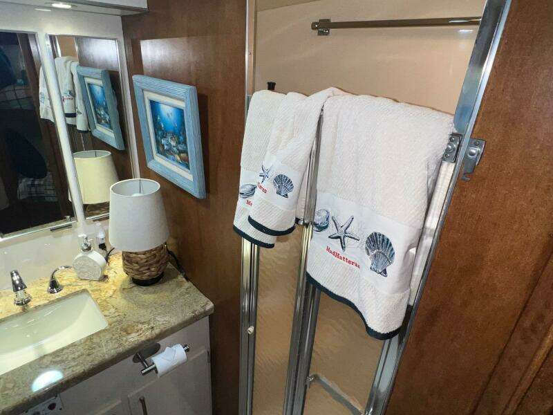 1988 Hatteras Motor Yacht