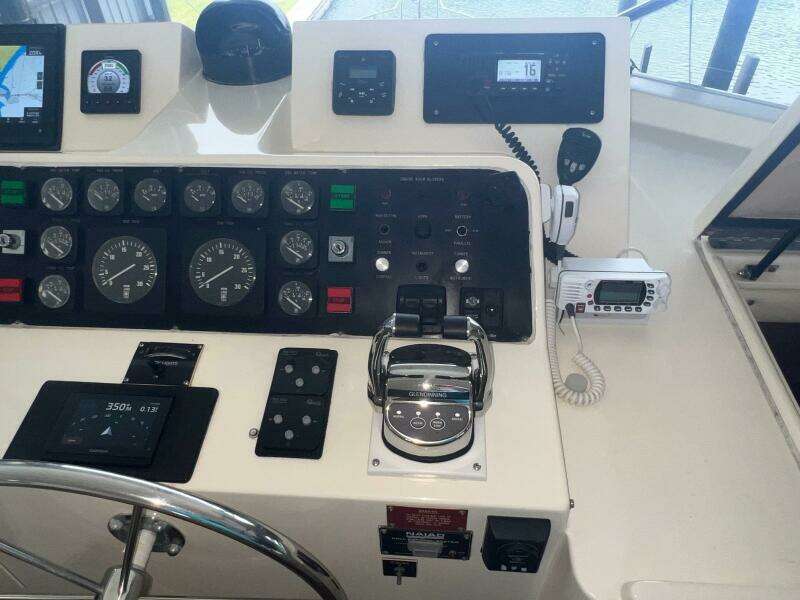 1988 Hatteras Motor Yacht