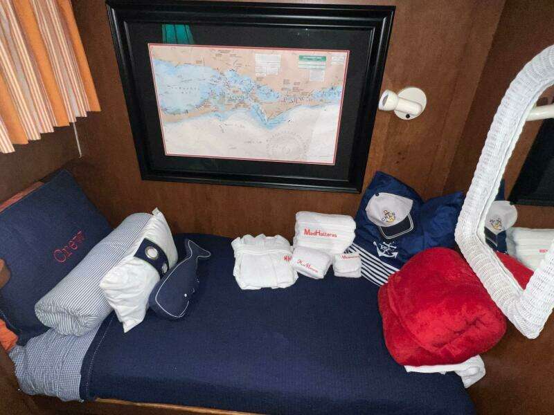 1988 Hatteras Motor Yacht