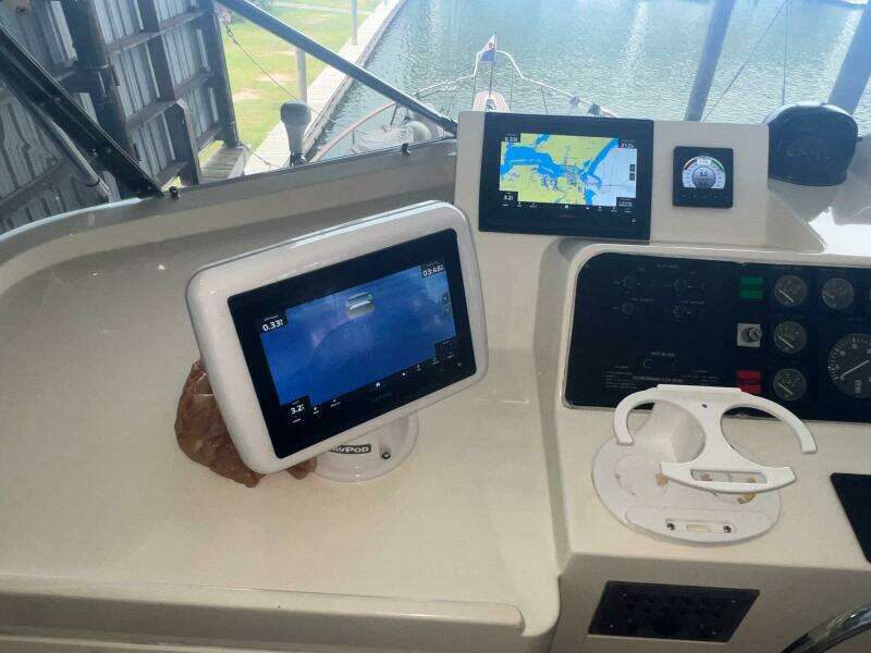 1988 Hatteras Motor Yacht