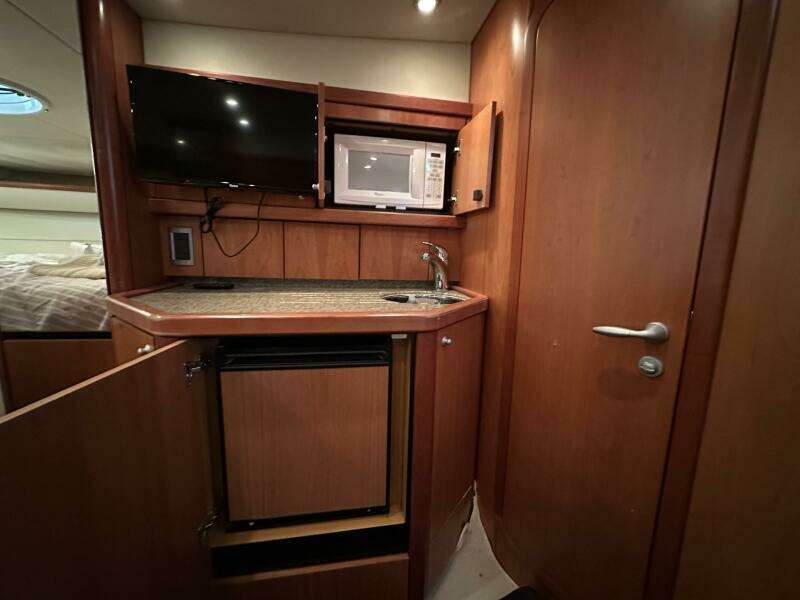 2006 Sunseeker 37 Sportfisher