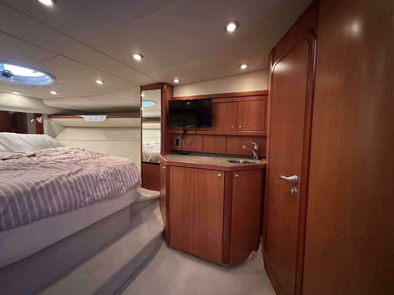 2006 Sunseeker 37 Sportfisher