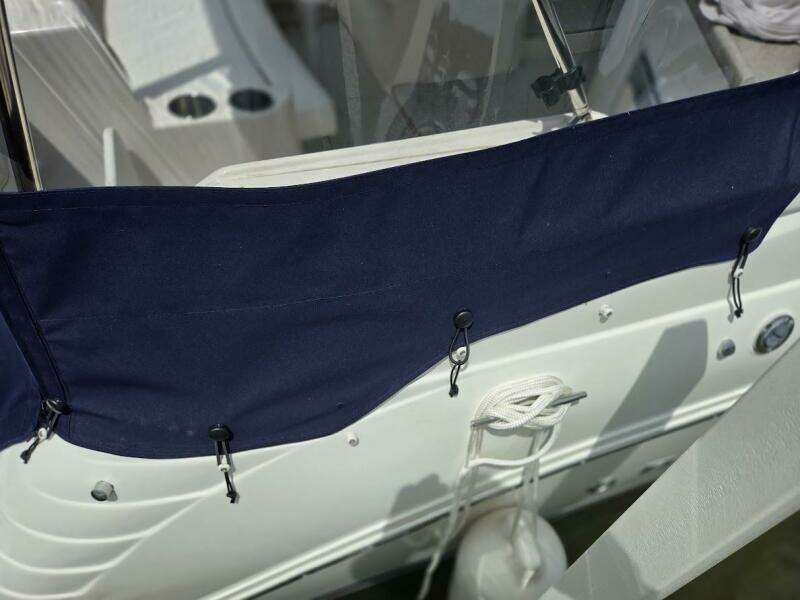 2007 Rinker 320 Express