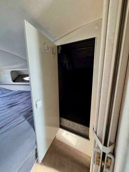 1996 Wellcraft 45 Excalibur