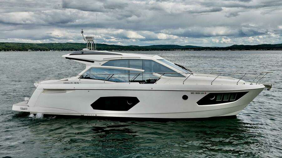 2016 Absolute 45 Sport Yacht