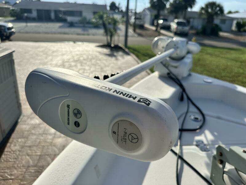 2020 NauticStar 2140 Sport Shallow Bay