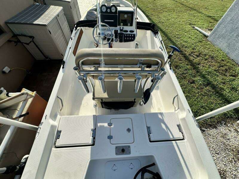 2020 NauticStar 2140 Sport Shallow Bay