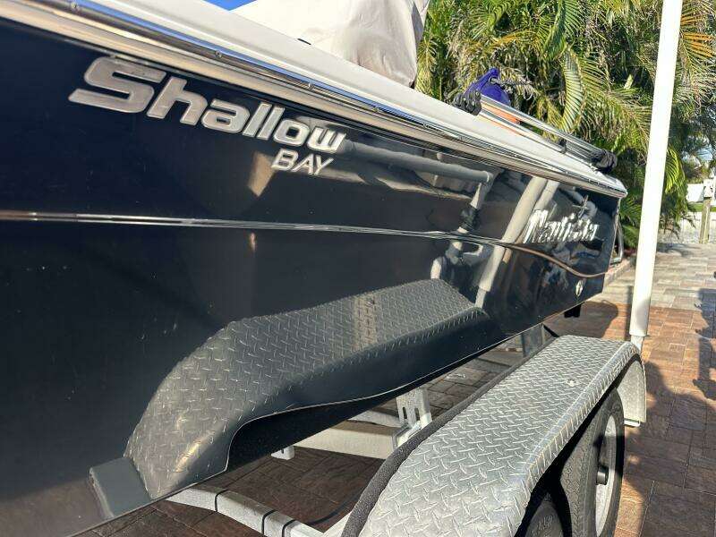 2020 NauticStar 2140 Sport Shallow Bay