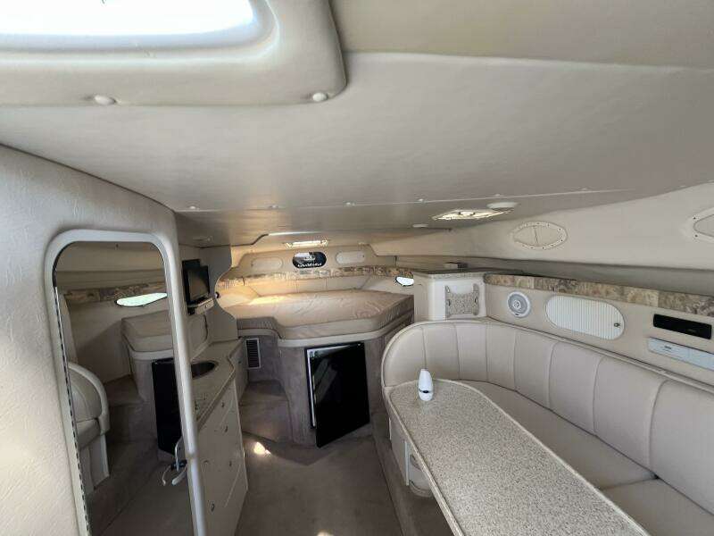 2000 Rinker Fiesta Vee 340