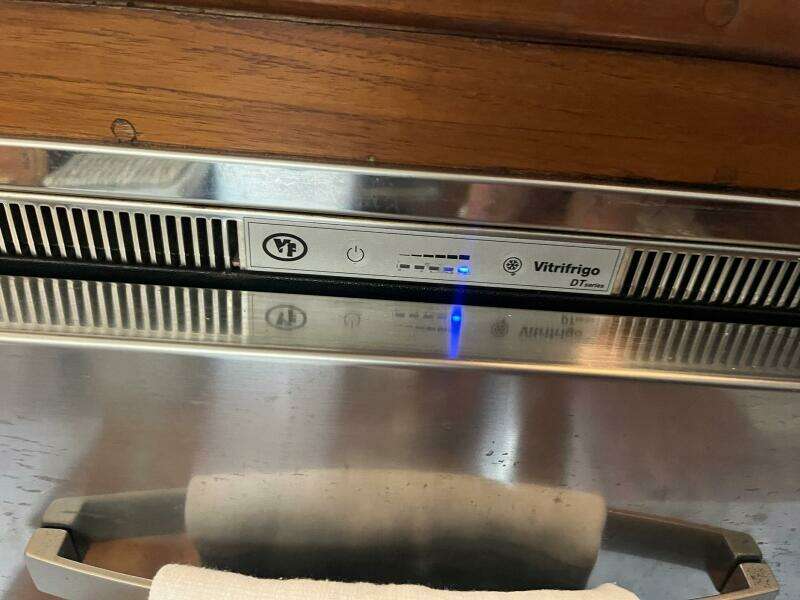 1979 Grand Banks 42 Classic