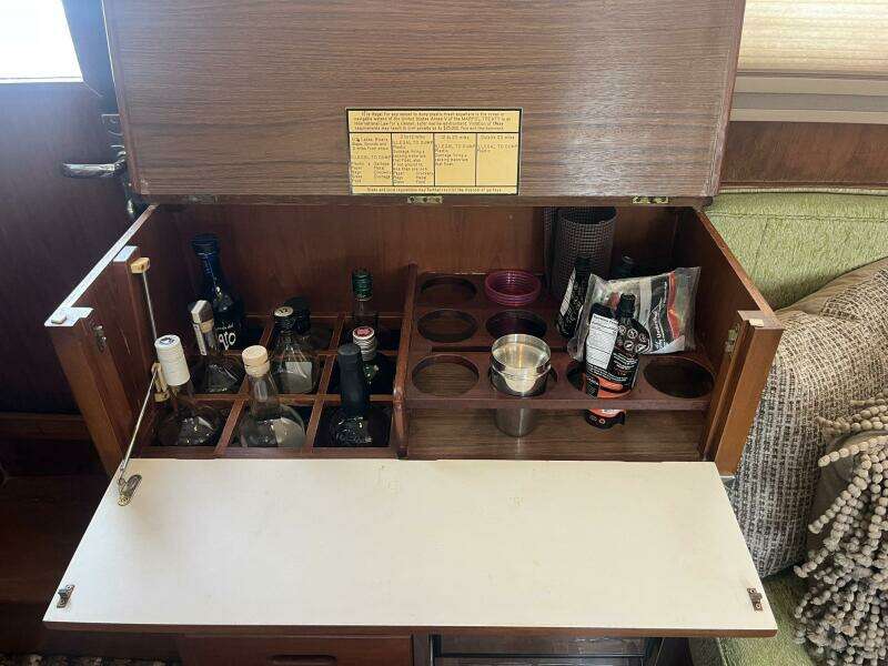 1979 Grand Banks 42 Classic