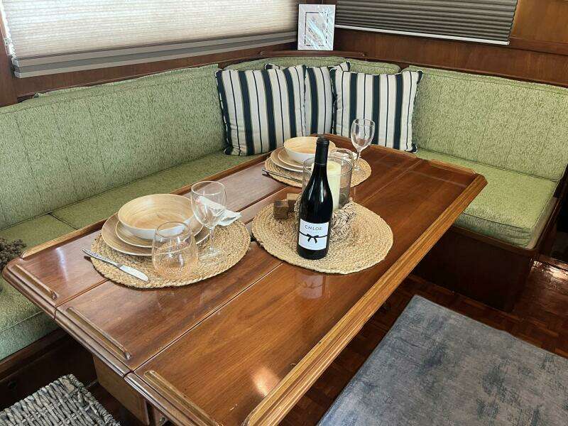 1979 Grand Banks 42 Classic