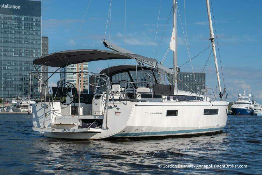2022 Jeanneau Sun Odyssey 440