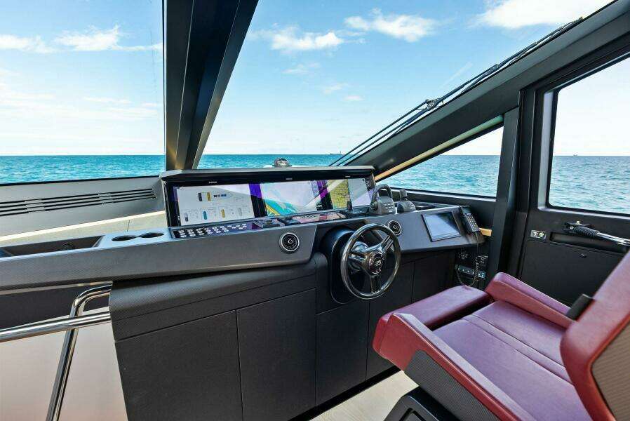 2025 Wally Wallywhy 100