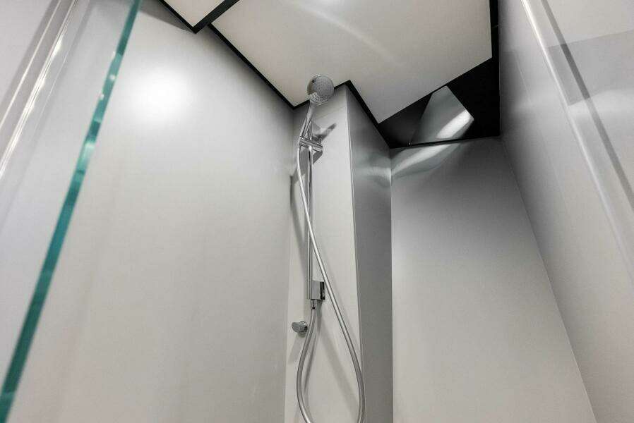 2025 Wally Wallywhy 100