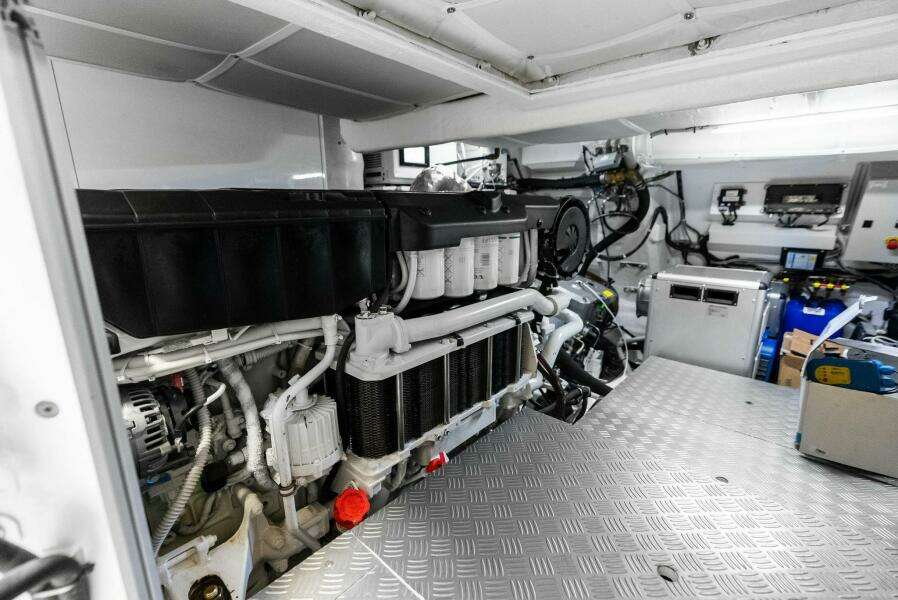 2025 Wally Wallywhy 100