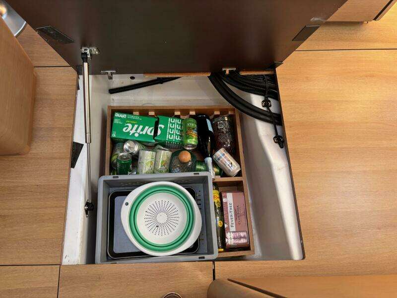 2021 Jeanneau Sun Odyssey 440