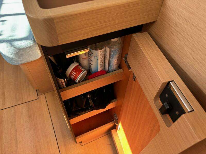 2021 Jeanneau Sun Odyssey 440