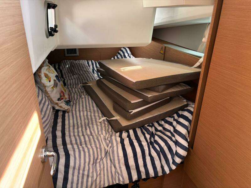 2021 Jeanneau Sun Odyssey 440