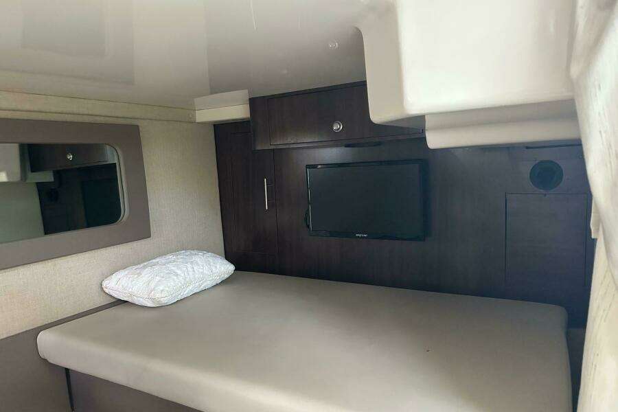 2016 Regal 35 Sport Coupe