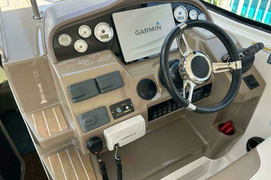 2016 Regal 35 Sport Coupe