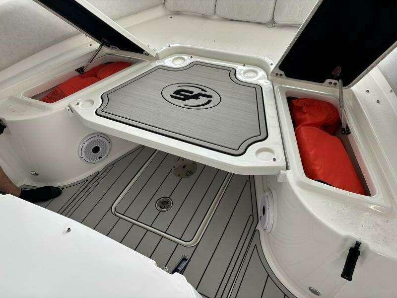 2021 Sea Fox 288 COMMANDER