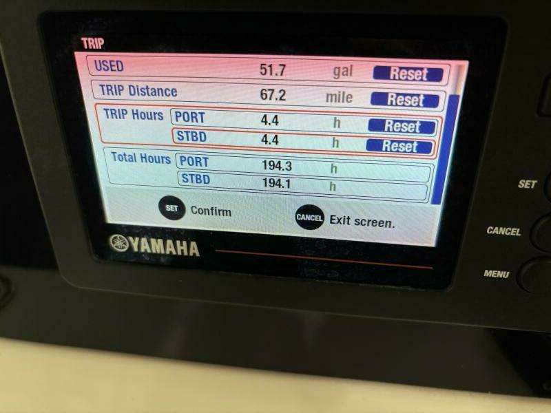 2021 Sea Fox 288 COMMANDER