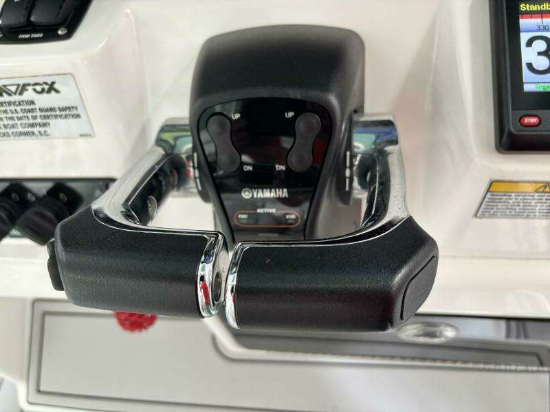 2021 Sea Fox 288 COMMANDER