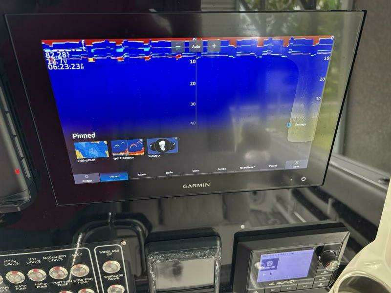 2021 Sea Fox 288 COMMANDER