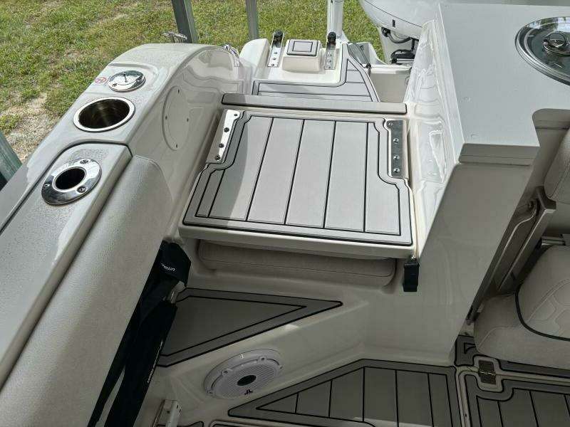 2021 Sea Fox 288 COMMANDER